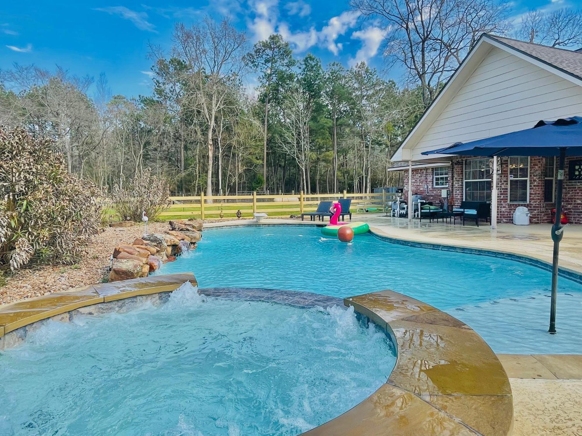 Country Getaway 4 Bedroom Resort In 10 Acre Lot Magnolia Exterior photo